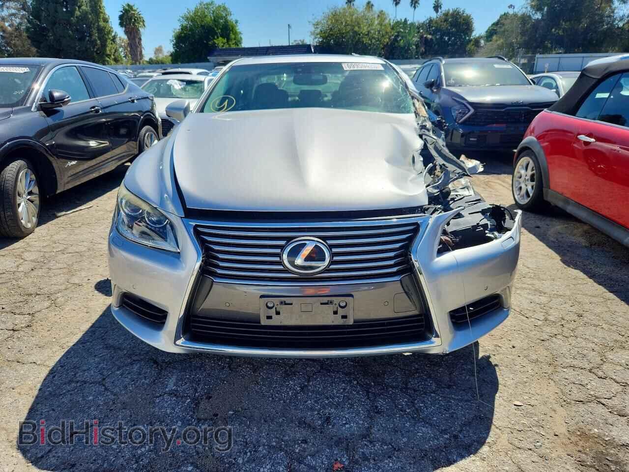 2014 LEXUS LS460 - VIN: JTHBL5EF7E5131252 - Photo 5