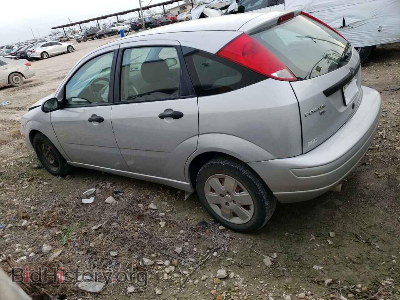 2006 FORD FOCUS - VIN: 1FAFP37N76W158940 - Фото 2