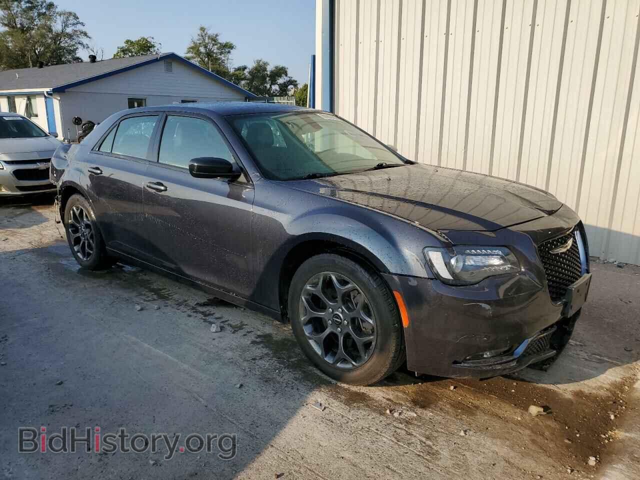 2017 CHRYSLER 300 - VIN: 2C3CCAGG5HH582749 - Фото 4
