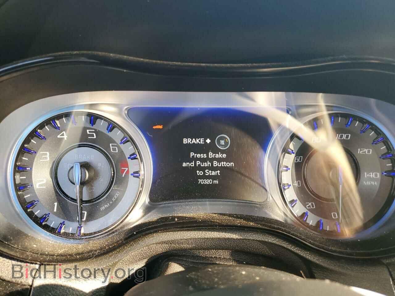 2017 CHRYSLER 300 - VIN: 2C3CCAGG5HH582749 - Фото 9