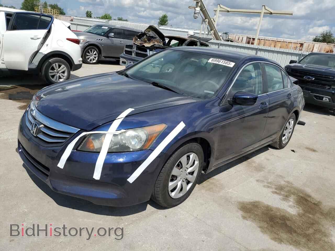 Photo 1HGCP2F3XBA040087 - HONDA ACCORD 2011