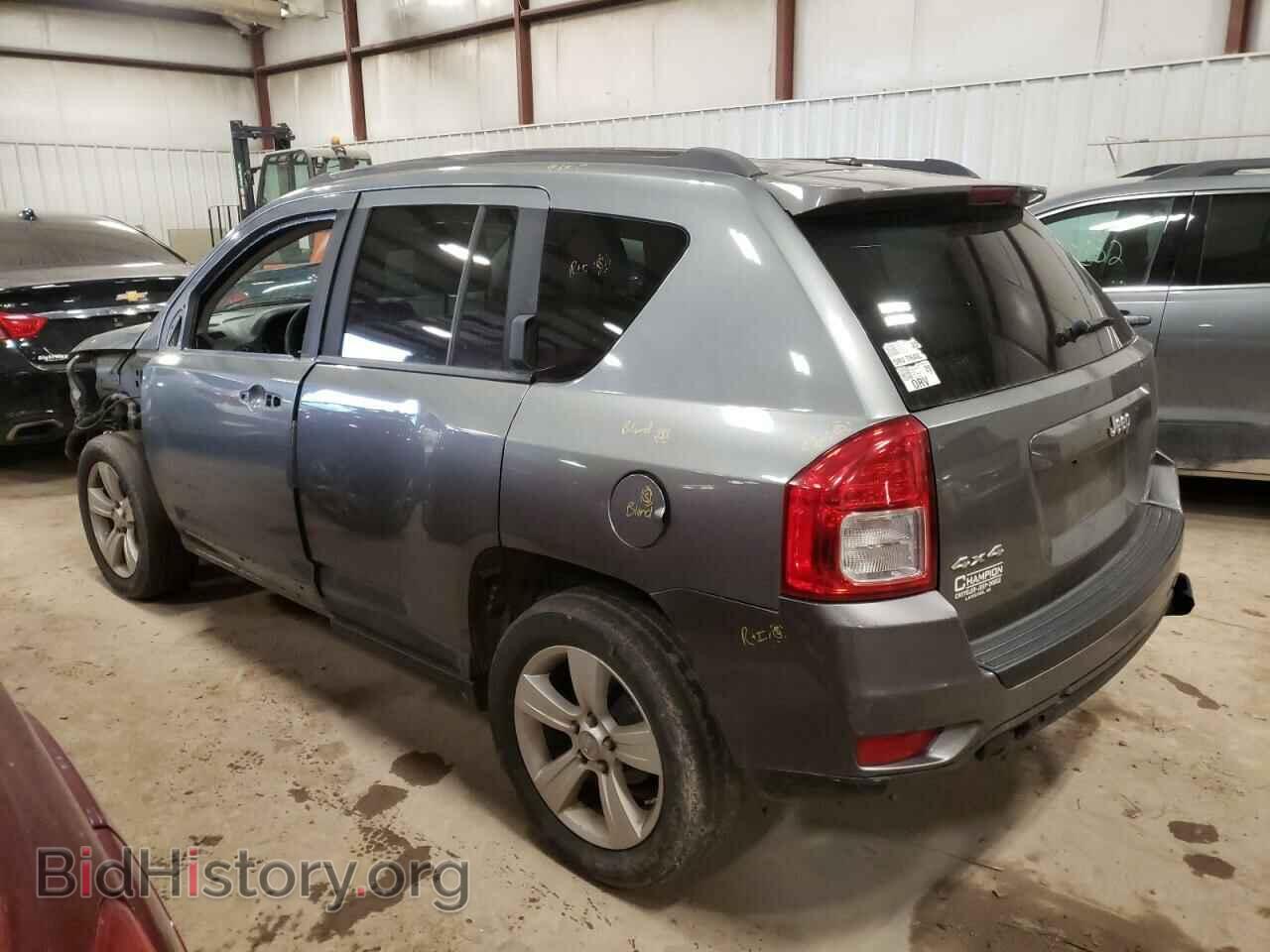 2011 JEEP COMPASS - VIN: 1J4NF1FB0BD244904 - Photo 2