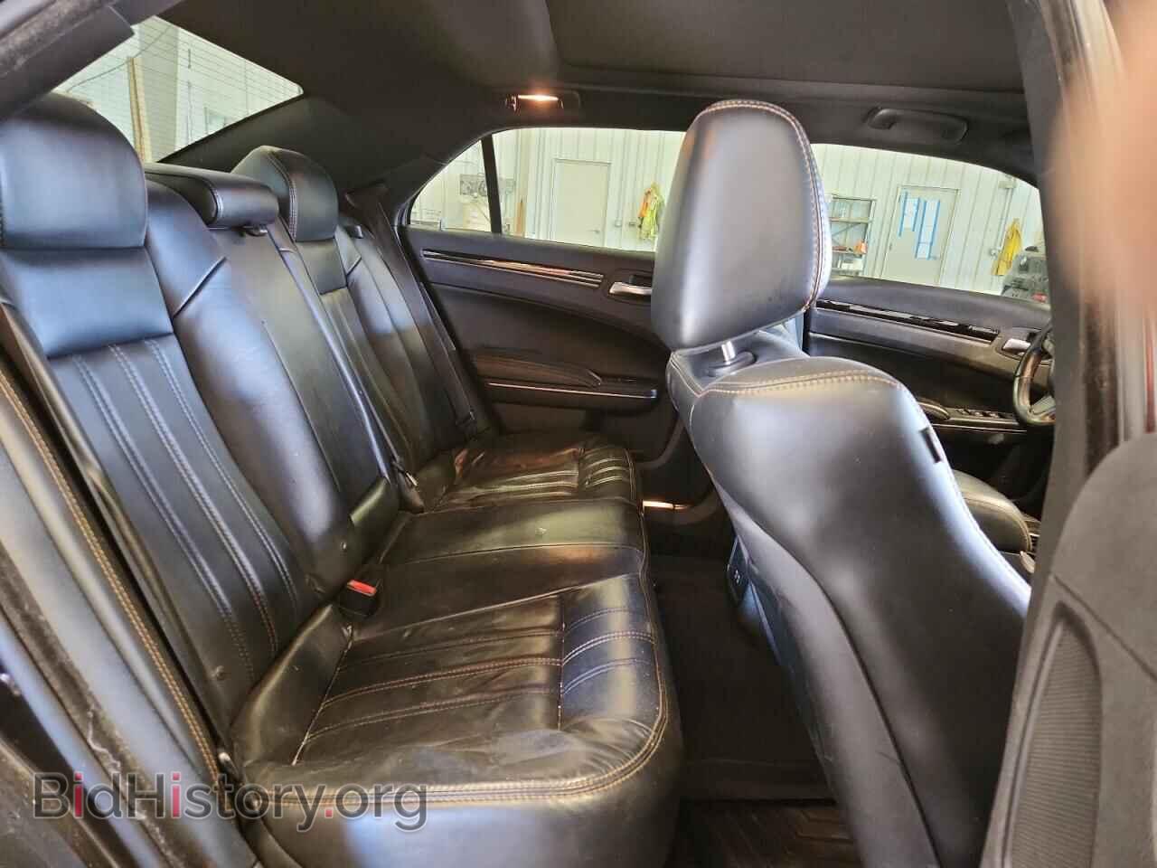 2016 CHRYSLER 300 - VIN: 2C3CCAGG7GH325008 - Photo 10