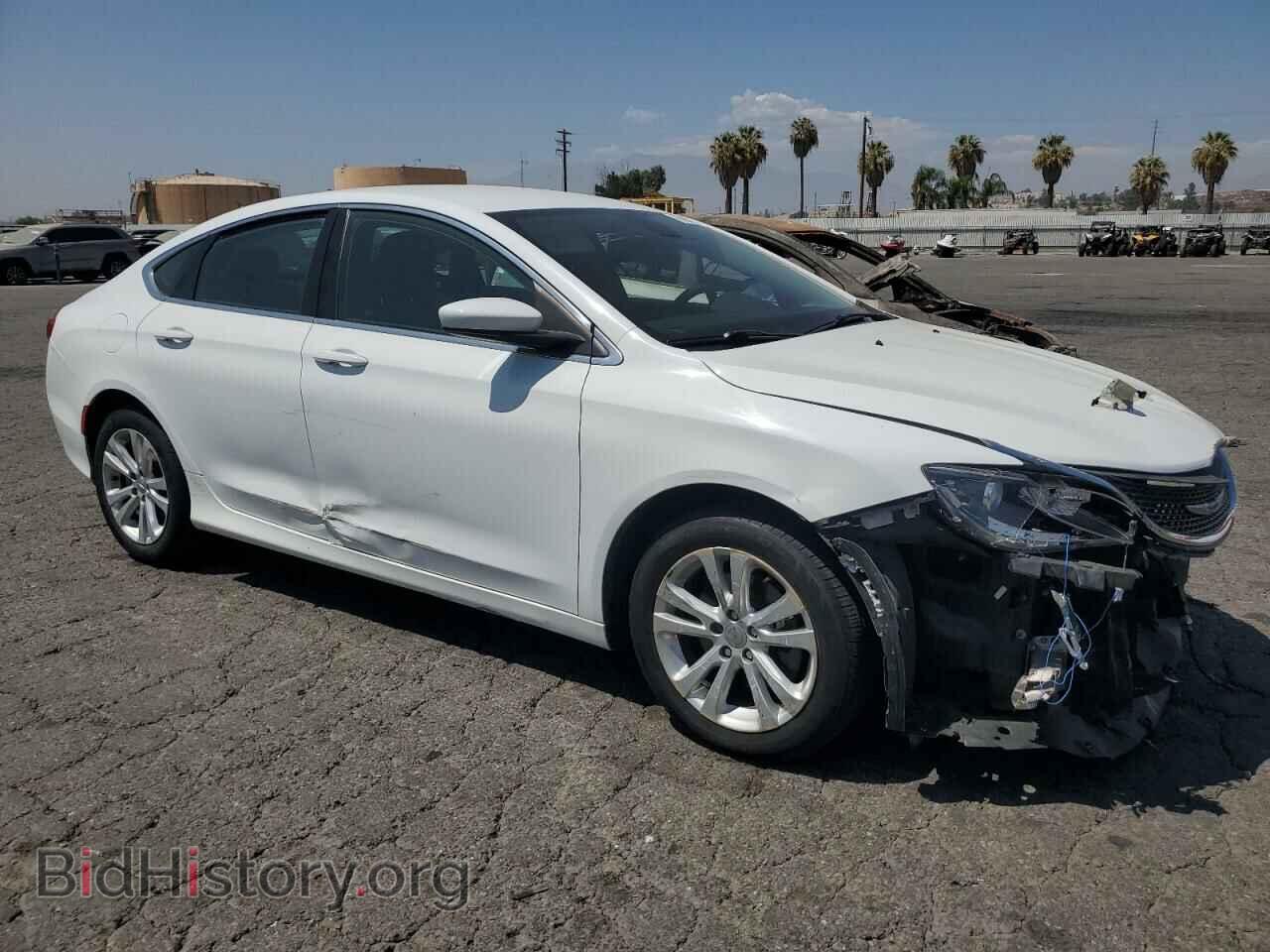 2015 CHRYSLER 200 - VIN: 1C3CCCAB7FN750405 - Photo 4