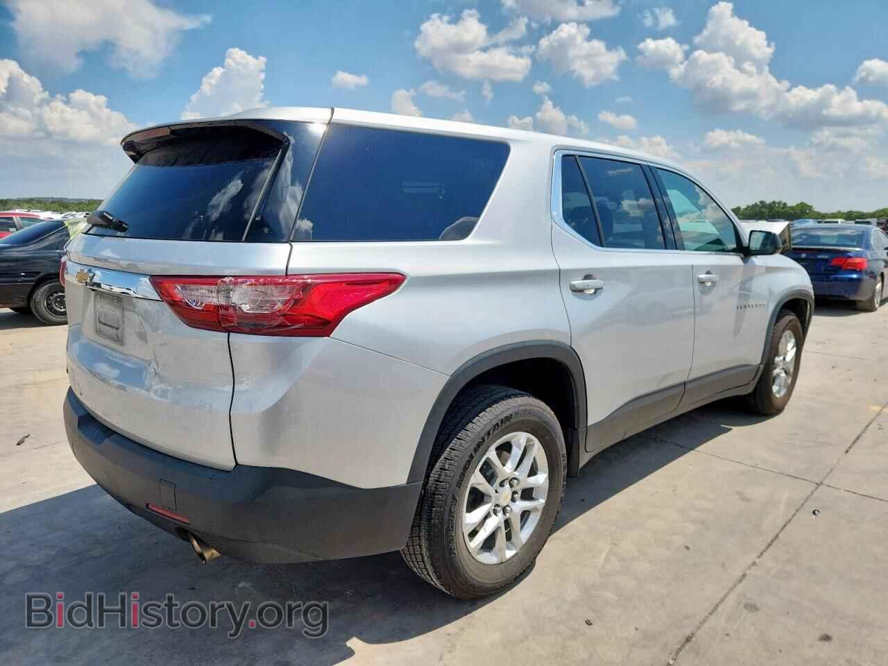 2019 CHEVROLET TRAVERSE - VIN: 1GNERFKW3KJ250062 - Фото 3