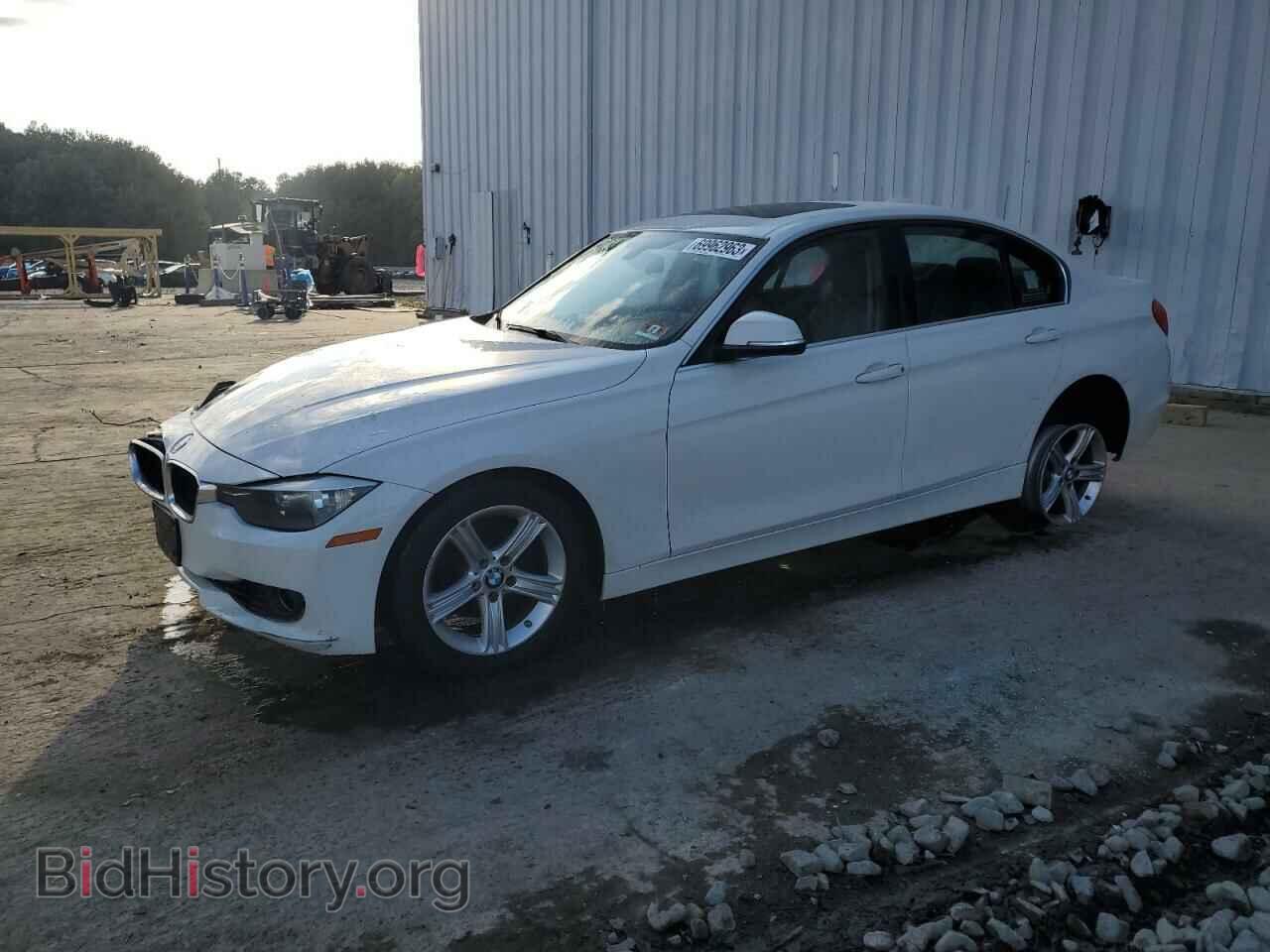 Photo WBA3B5C57FF959376 - BMW 3 SERIES 2015