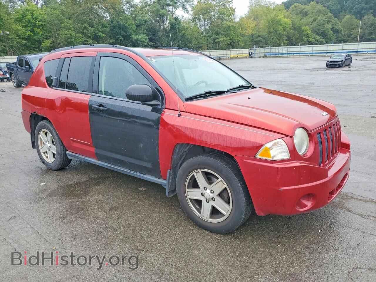 2009 JEEP COMPASS - VIN: 1J4FF47B49D202668 - Photo 4