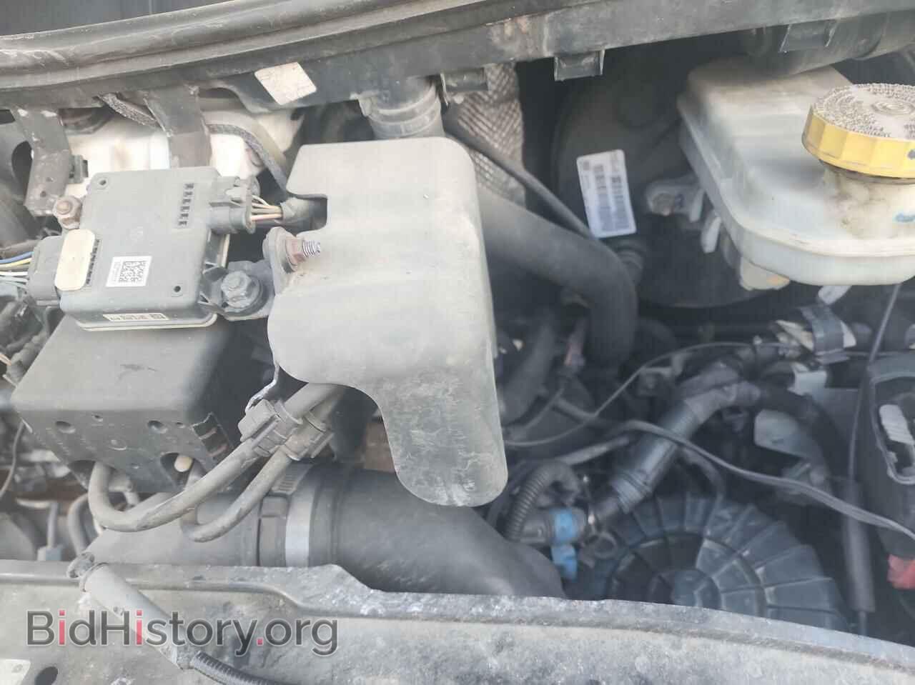2015 RAM All Models - VIN: 3C6TRVCD5FE501066 - Photo 7