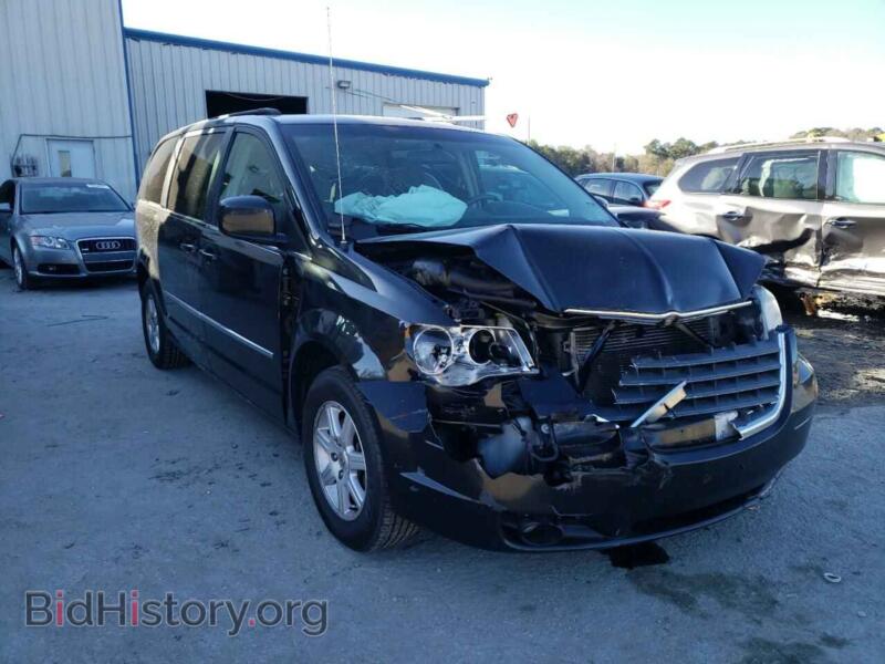 2010 Chrysler MINIVAN Town & COU (VIN 2A4RR5D11AR310625) — фото 1 из 10, Copart, повреждение: передняя часть