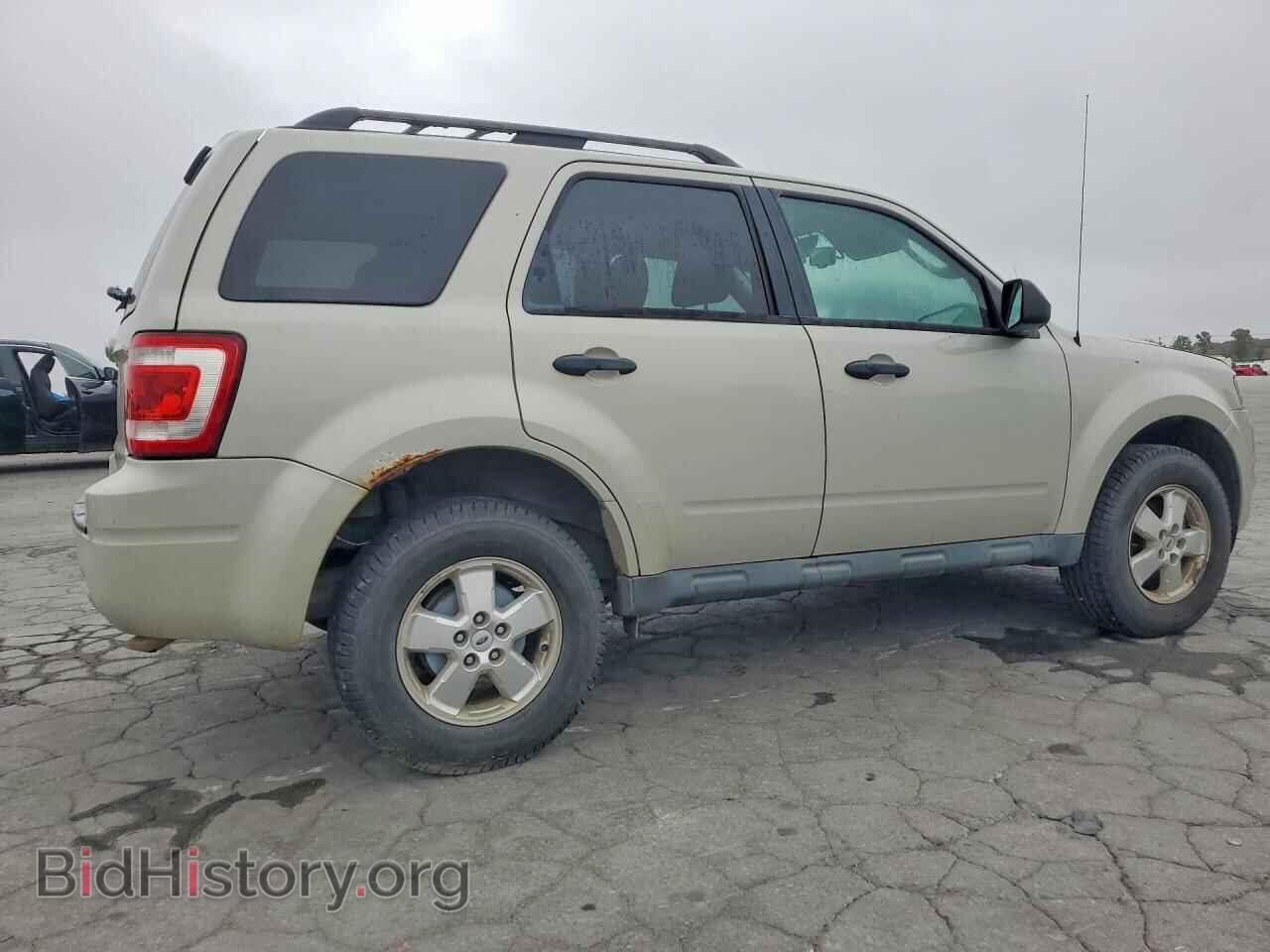 2009 FORD ESCAPE - VIN: 1FMCU03759KD04237 - Фото 3