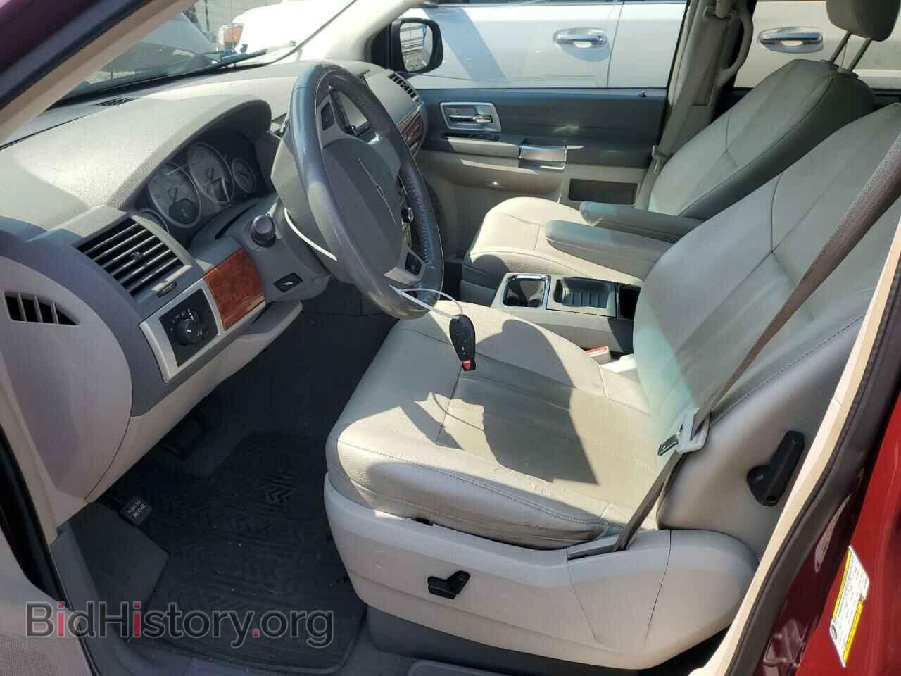 2008 CHRYSLER MINIVAN - VIN: 2A8HR54P58R746967 - Фото 7