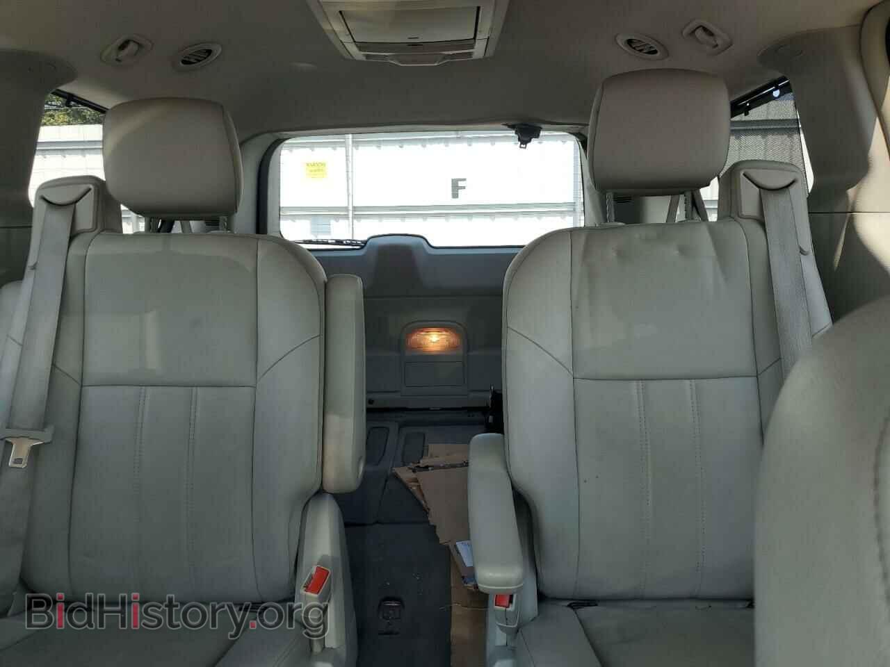 2008 CHRYSLER MINIVAN - VIN: 2A8HR54P58R746967 - Фото 10