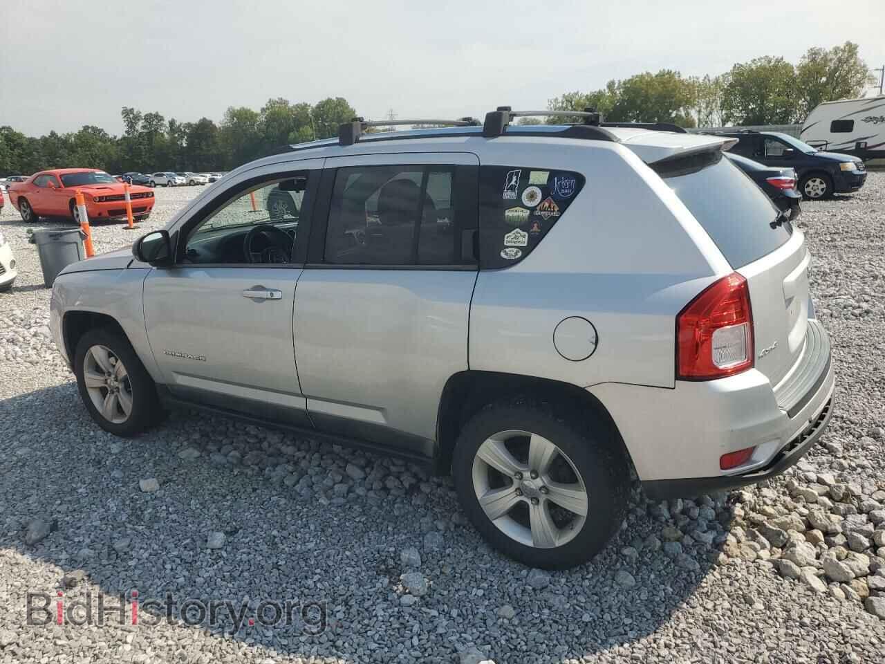2011 JEEP COMPASS - VIN: 1J4NF1FB3BD215560 - Фото 2