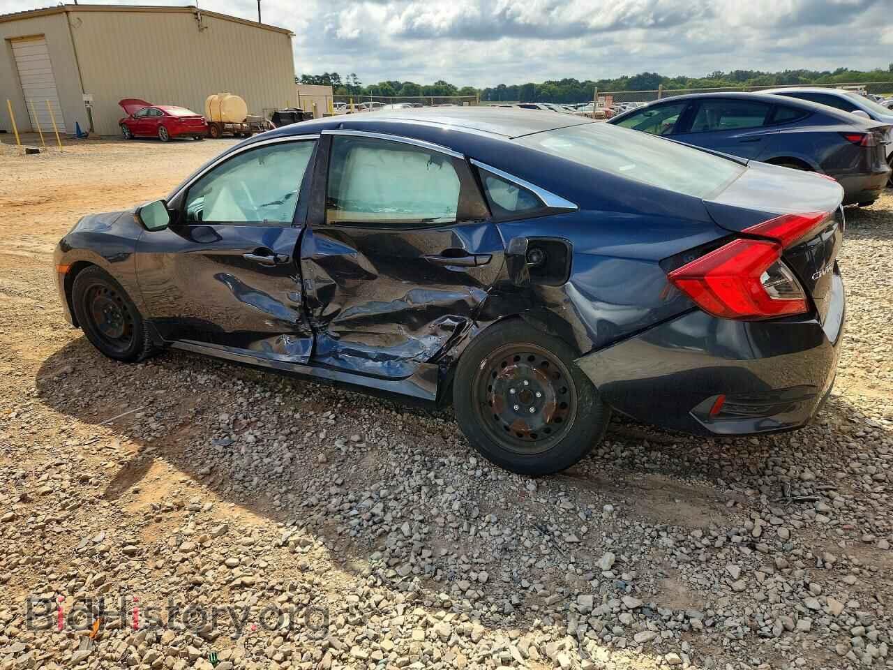 2017 HONDA CIVIC - VIN: 19XFC2F52HE065936 - Photo 2
