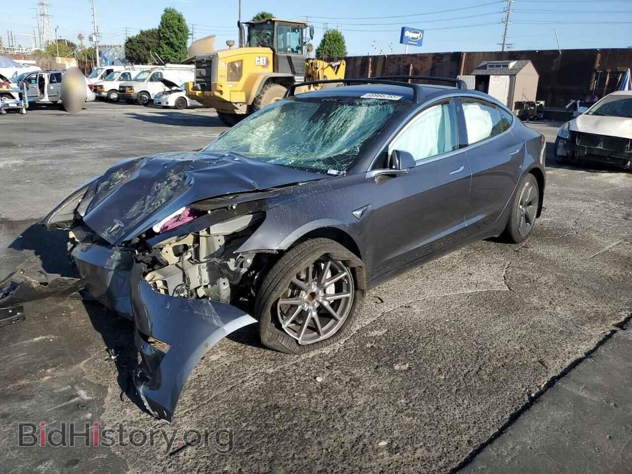Фотография 5YJ3E1EA9JF124020 - TESLA MODEL 3 2018