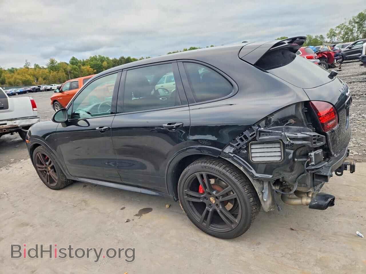 2013 PORSCHE CAYENNE - VIN: WP1AD2A28DLA74774 - Photo 2