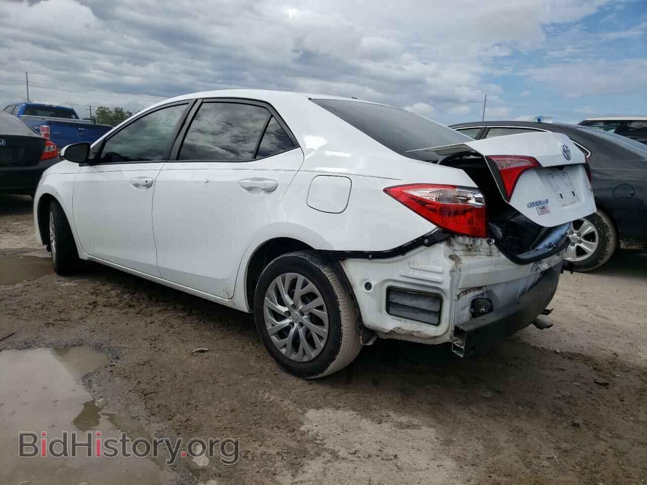 2017 TOYOTA COROLLA - VIN: 2T1BURHE2HC890231 - Фото 2