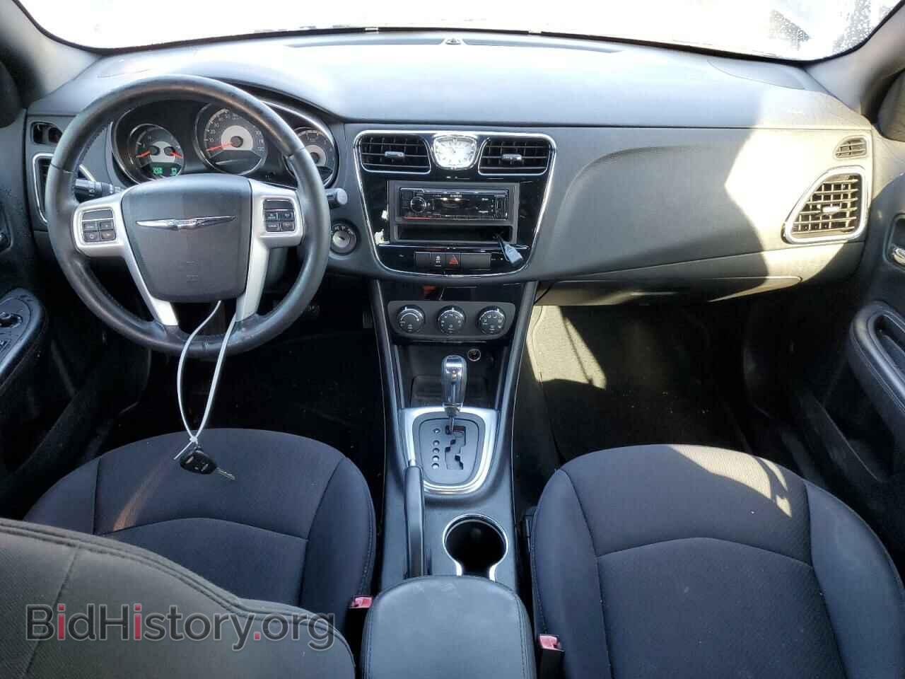 2013 CHRYSLER 200 - VIN: 1C3CCBBB1DN571282 - Фото 8
