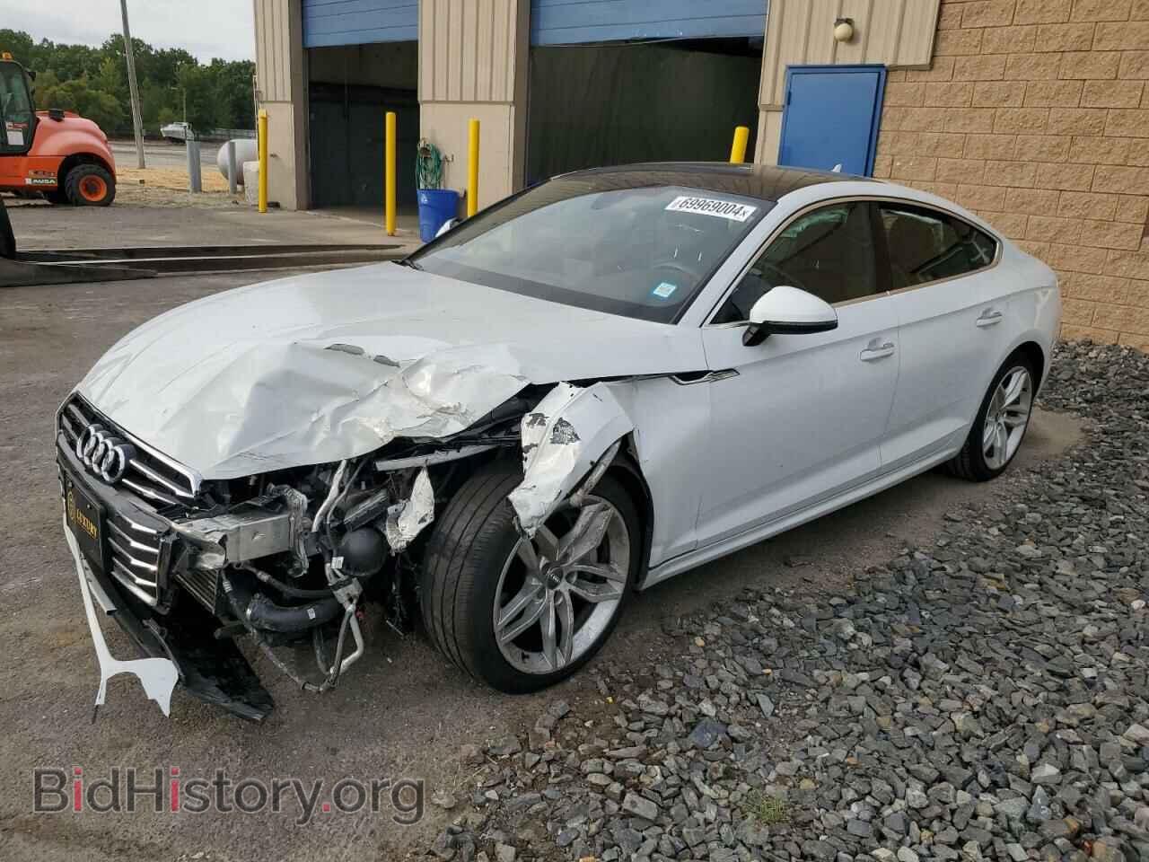Photo WAUANCF5XKA094974 - AUDI A5 2019