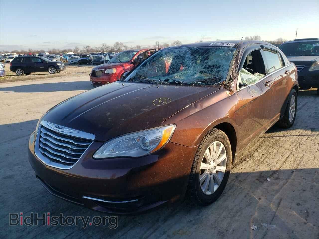 2013 CHRYSLER 200 - VIN: 1C3CCBBB3DN542706 - Фото 2