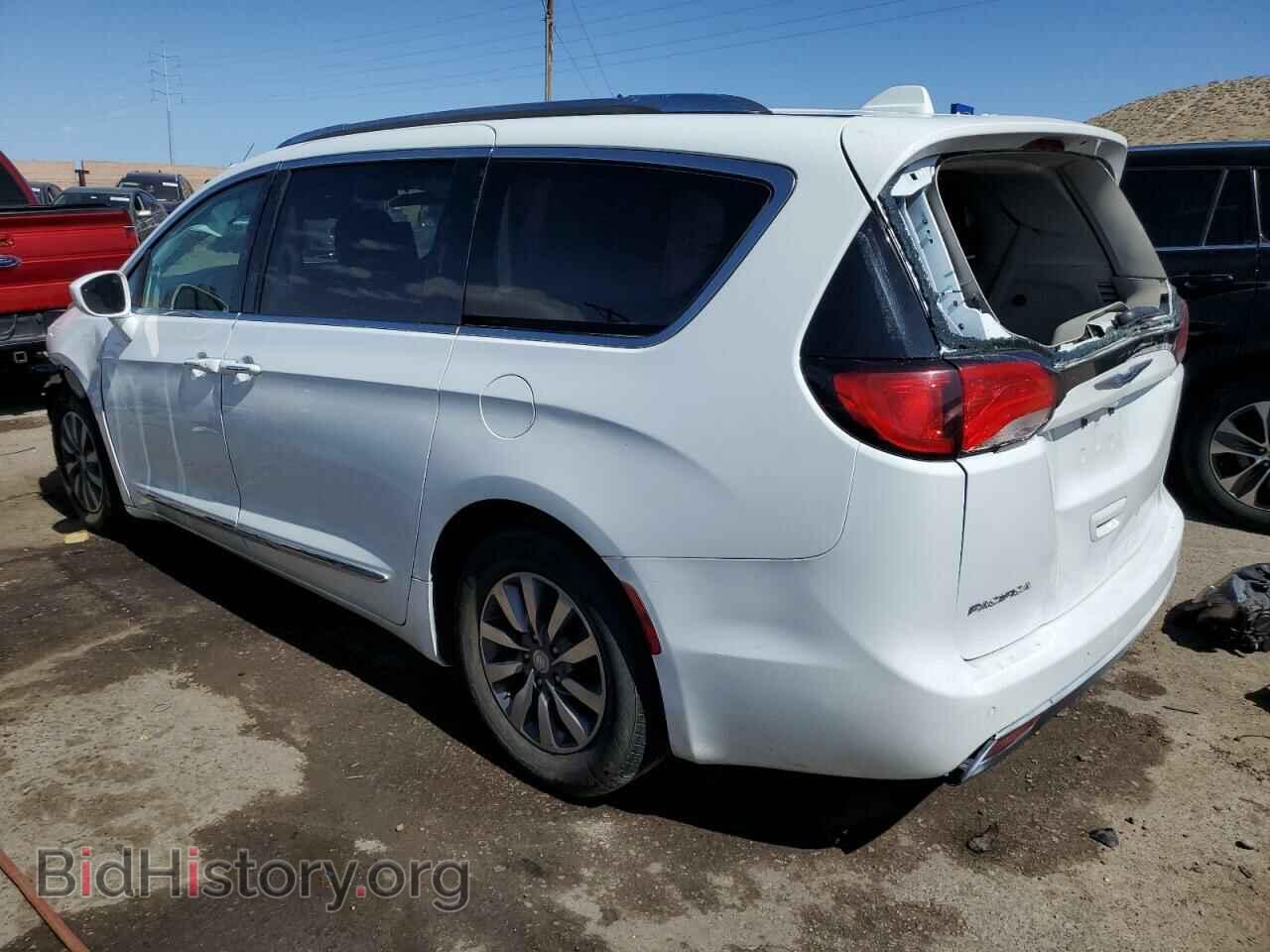 2020 CHRYSLER PACIFICA - VIN: 2C4RC1EG1LR173000 - Photo 2