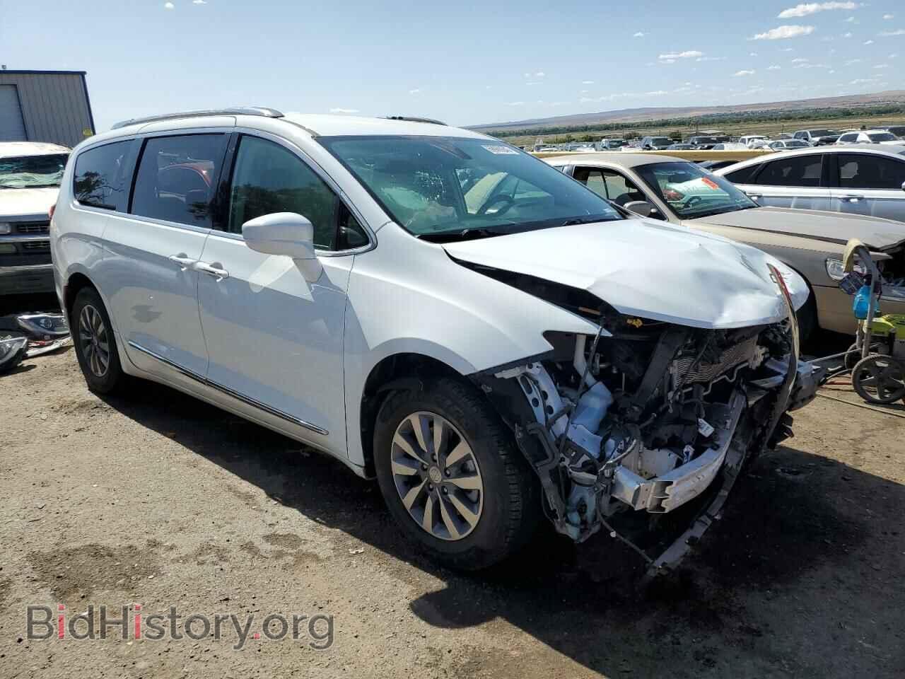 2020 CHRYSLER PACIFICA - VIN: 2C4RC1EG1LR173000 - Photo 4