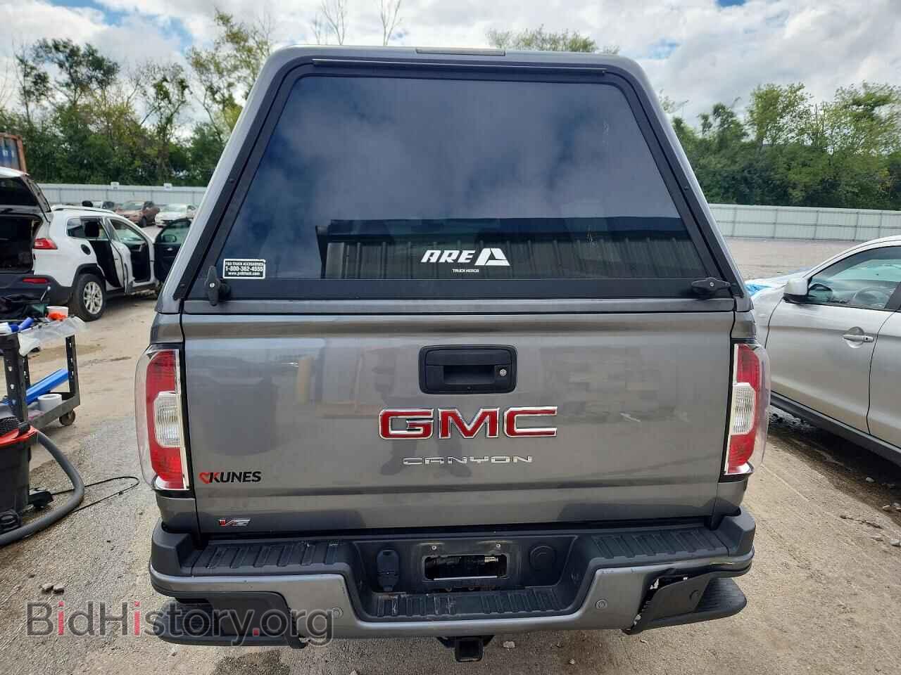 2021 GMC CANYON (VIN 1GTH6BENXM1213121) — photo 6 of 14