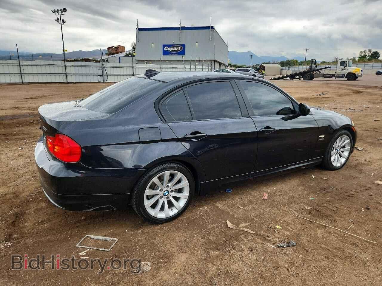 2011 BMW 3 SERIES - VIN: WBAPK7C53BF087043 - Photo 3
