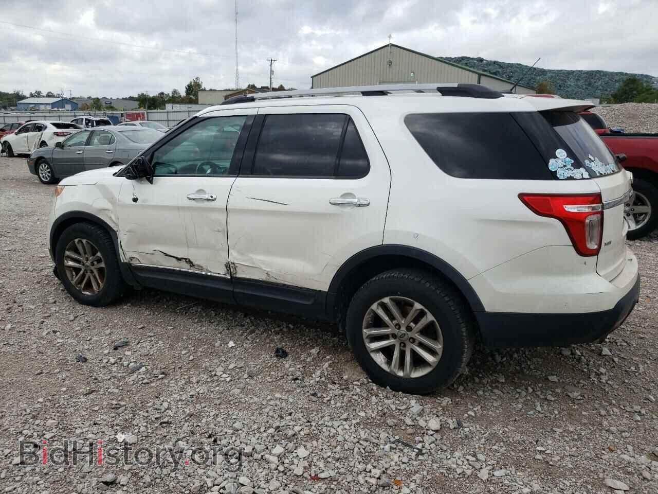 2011 FORD EXPLORER - VIN: 1FMHK8D80BGA59647 - Фото 2