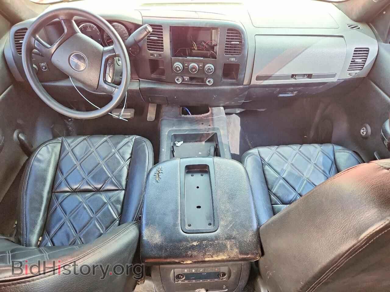 2007 GMC SIERRA (VIN 2GTEC13C371578228) — фото 8 из 14