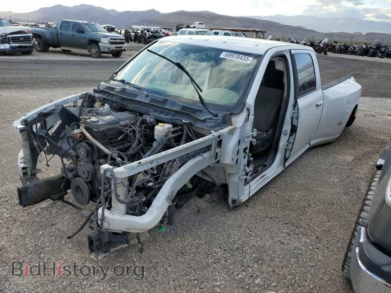 Photo 3D73Y4CLXBG634777 - DODGE All Models 2011