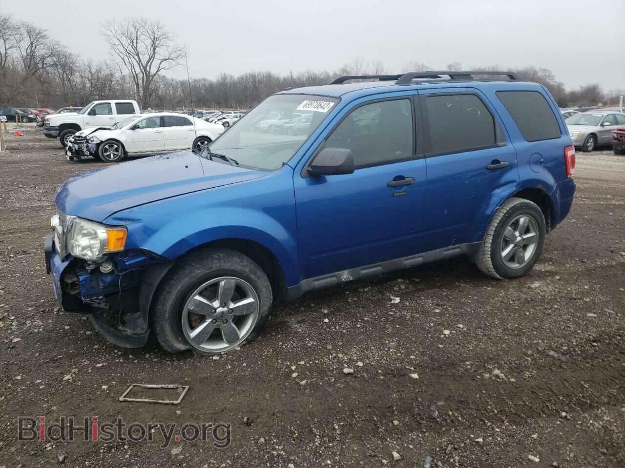 Фотография 1FMCU0D71BKA98211 - FORD ESCAPE 2011