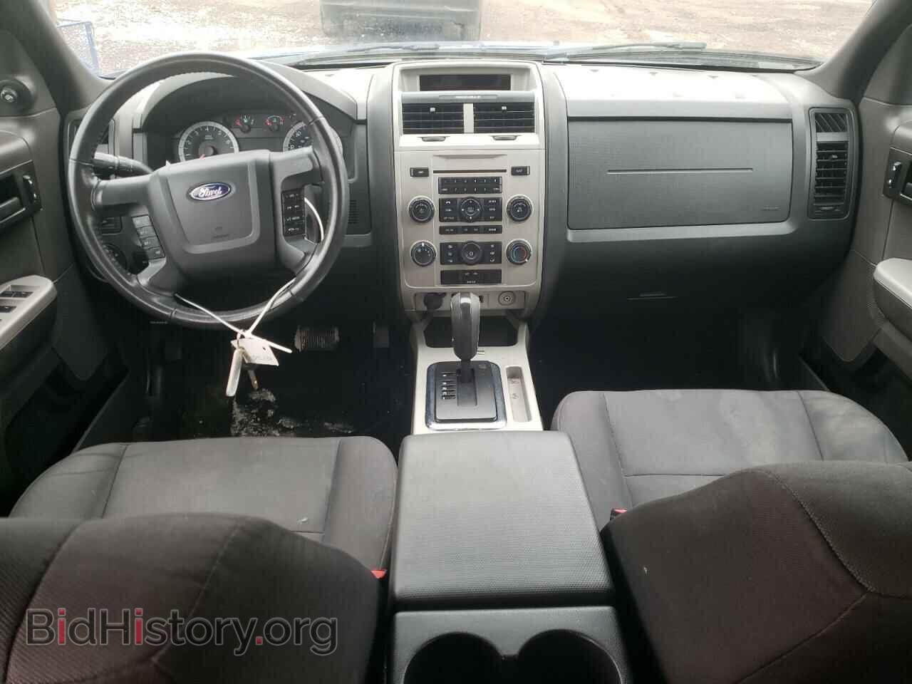 2011 FORD ESCAPE - VIN: 1FMCU0D71BKA98211 - Фото 8