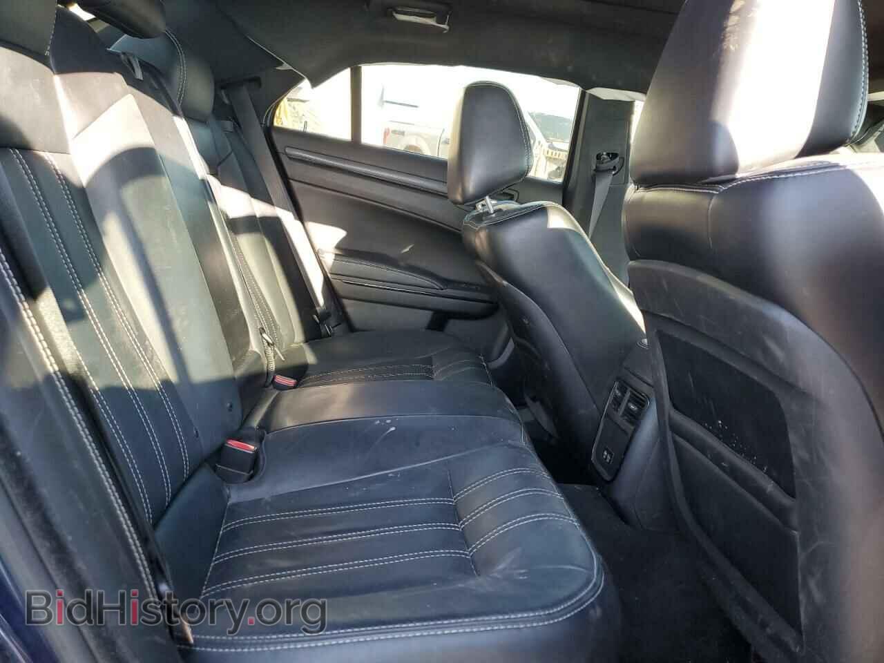 2015 CHRYSLER 300 - VIN: 2C3CCAGG1FH842545 - Фото 10