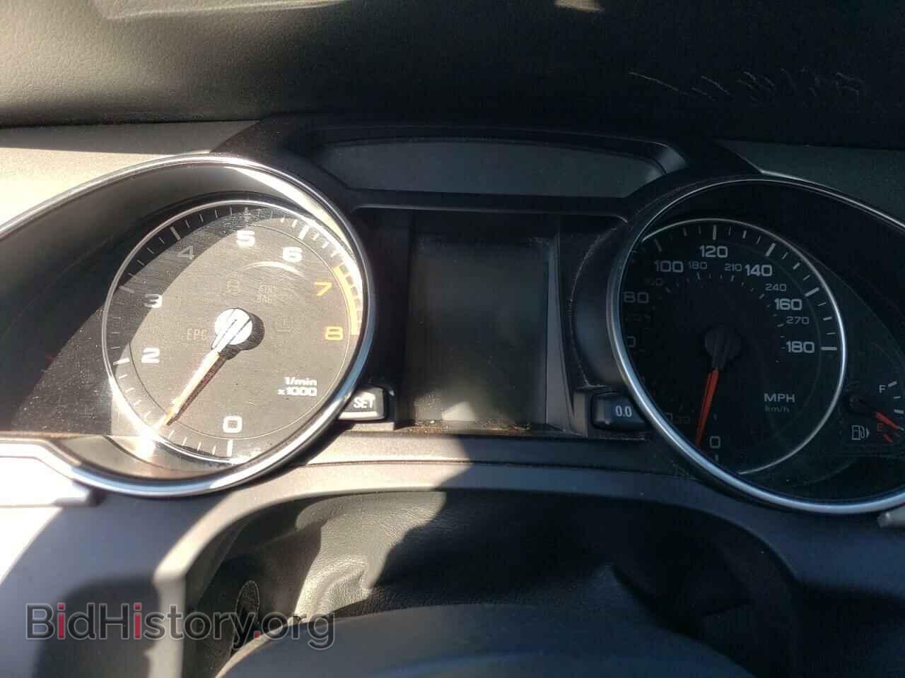 2011 AUDI A5 - VIN: WAULFAFR9BA063700 - Фото 9