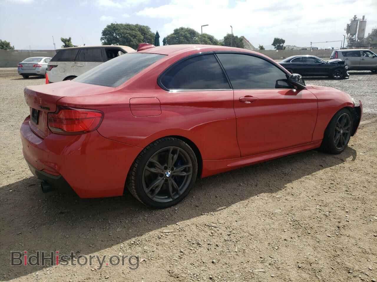 2016 BMW M2 - VIN: WBA1J7C52GV360012 - Фото 3