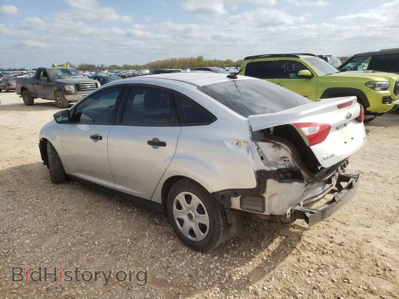 2012 FORD FOCUS - VIN: 1FAHP3E25CL370962 - Photo 2