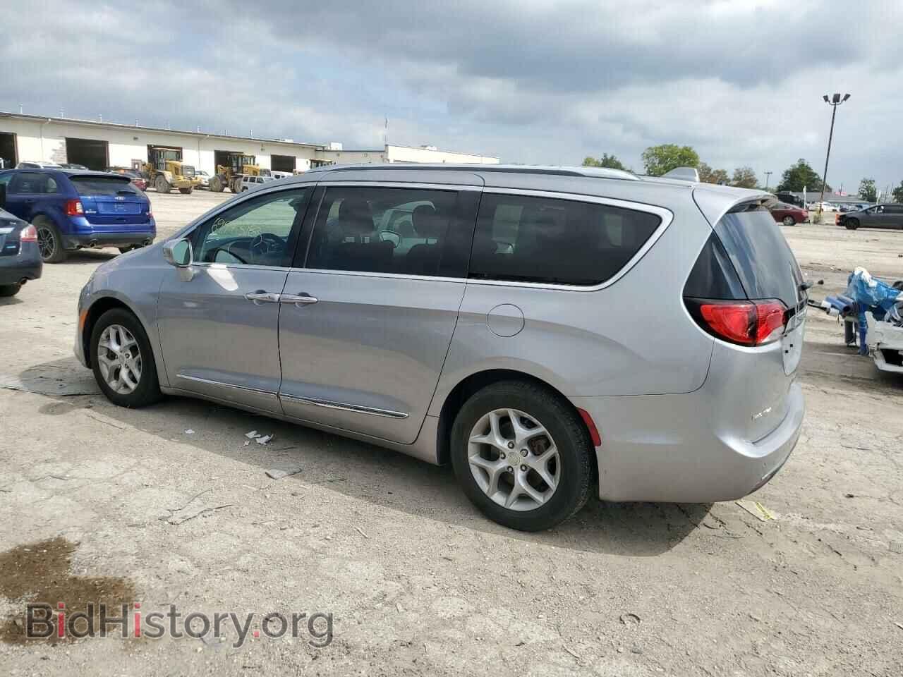 2017 CHRYSLER PACIFICA - VIN: 2C4RC1EG3HR628260 - Photo 2