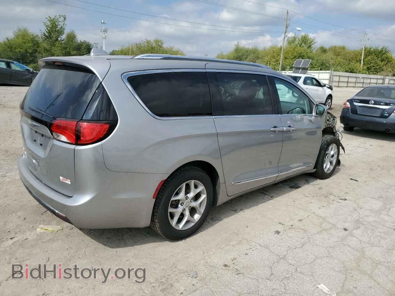 2017 CHRYSLER PACIFICA - VIN: 2C4RC1EG3HR628260 - Photo 3