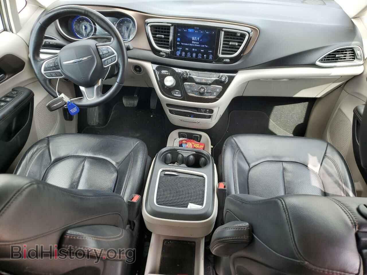 2017 CHRYSLER PACIFICA - VIN: 2C4RC1EG3HR628260 - Photo 8