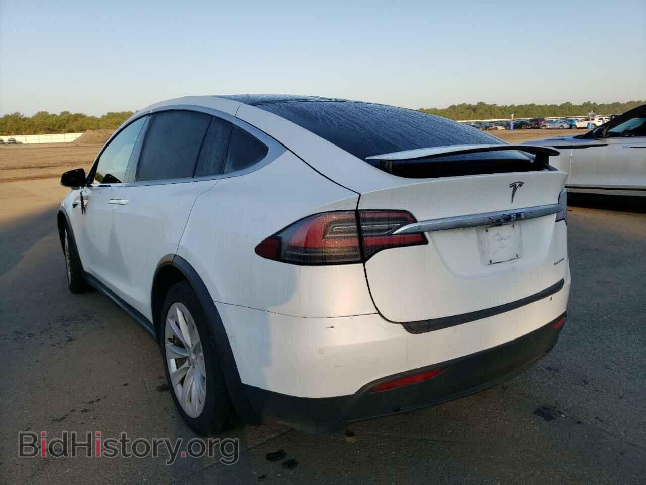 2019 TESLA MODEL X - VIN: 5YJXCDE28KF196443 - Фото 2