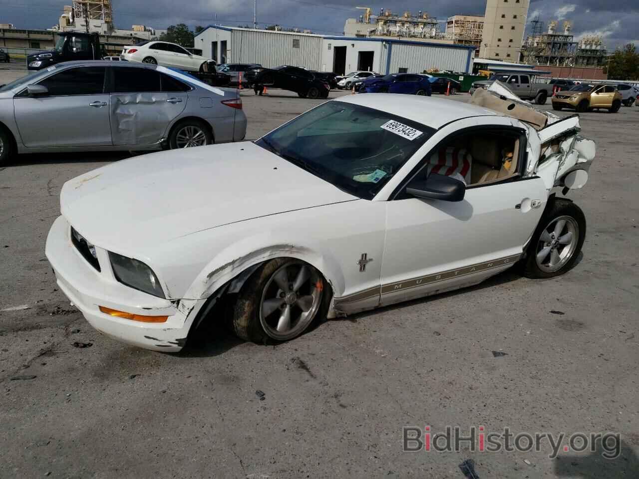 Photo 1ZVFT80N975308340 - FORD MUSTANG 2007