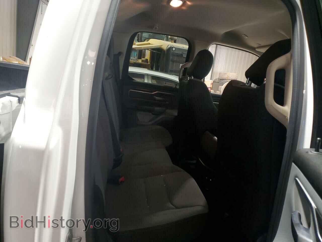 2020 RAM 1500 - VIN: 1C6SRFBT1LN178071 - Фото 10