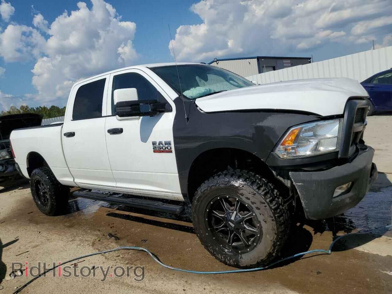 2017 RAM All Models - VIN: 3C6UR5CJXHG732336 - Photo 4