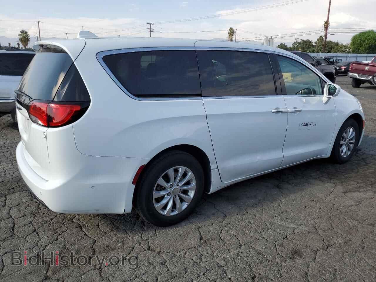 2019 CHRYSLER PACIFICA - VIN: 2C4RC1FG8KR700771 - Фото 3