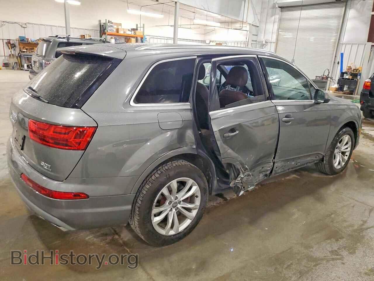 2018 AUDI Q7 - VIN: WA1LAAF73JD030277 - Фото 3