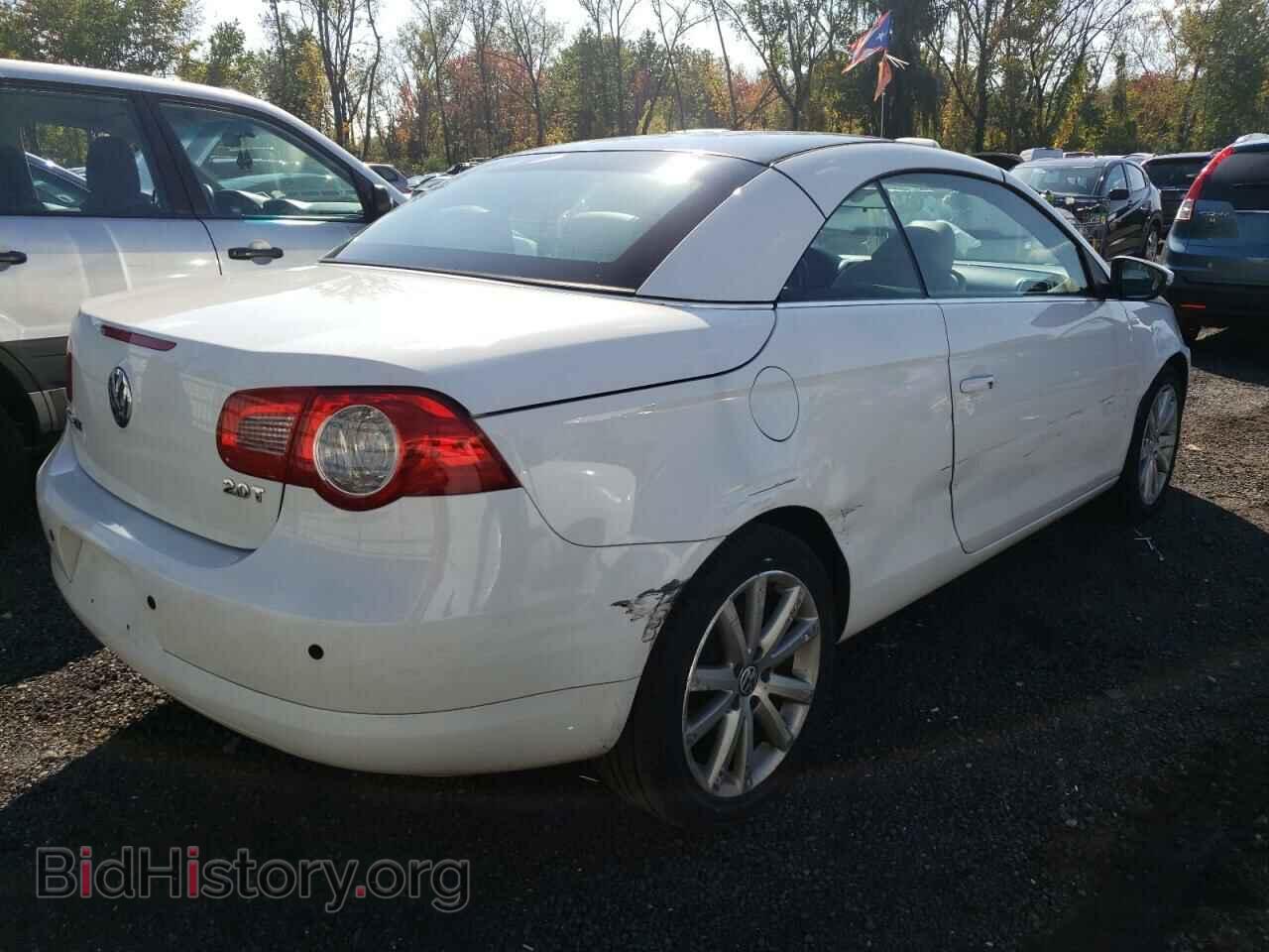 2011 VOLKSWAGEN EOS - VIN: WVWBA7AH9BV001382 - Фото 3