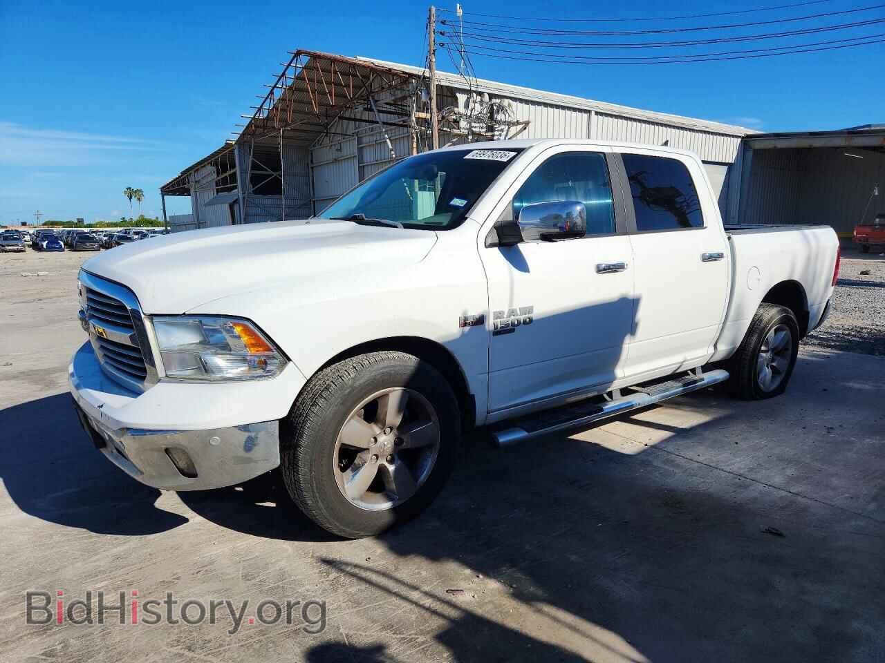 Photo 1C6RR6LT9JS112783 - RAM 1500 2018