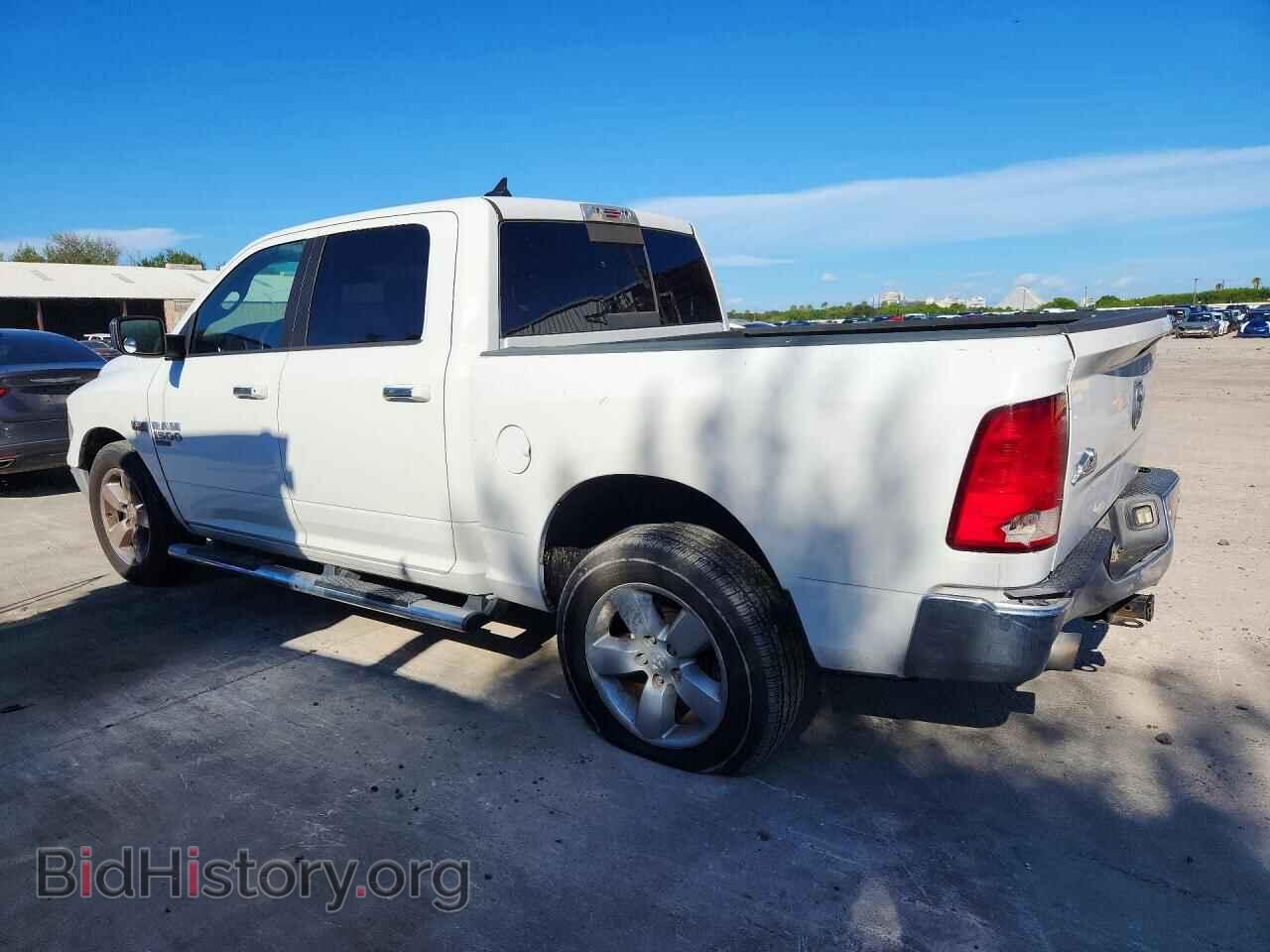 2018 RAM 1500 - VIN: 1C6RR6LT9JS112783 - Photo 2