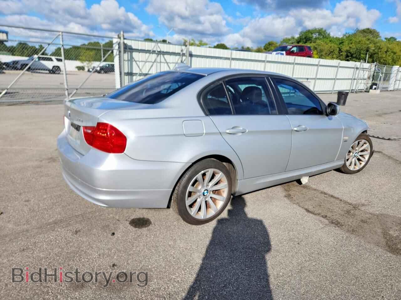 2011 BMW 3 SERIES - VIN: WBAPK5C52BA655123 - Фото 3